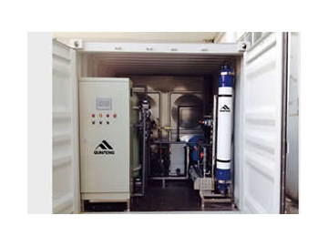 Sistema de purificación de agua en contenedores por ultrafiltración