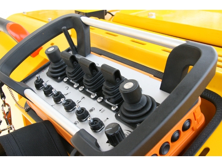 Jumbo empernador jumbo HT92-D (altura mínima de sección: 2,8 m)