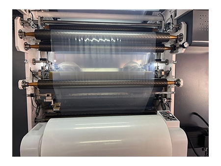Laminadora triplex sin solventes, A400-ЗV