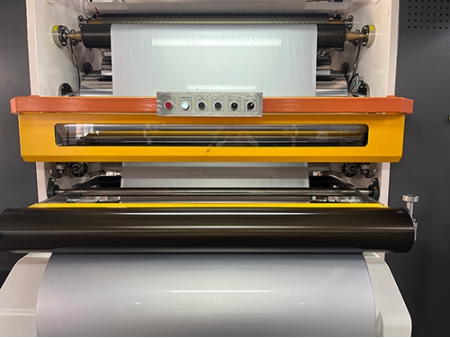 Laminadora triplex sin solventes, A400-3H