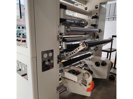 Laminadora seca con bobinadoras de torreta A200T