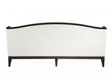 Sofá de 3 cuerpos color beige con marco de madera de cerezo