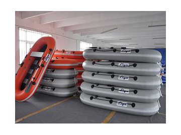 Bote pesquero inflable