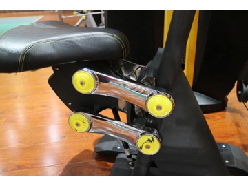 Máquina para curl de piernas sentado