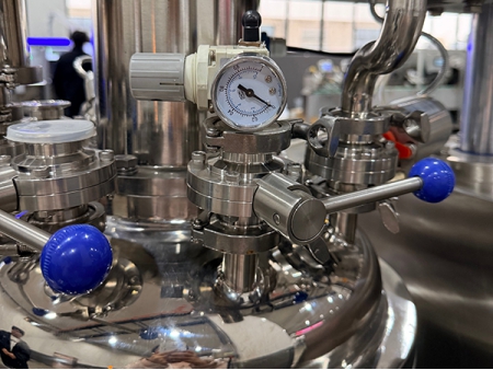 Mezclador emulsionante al vacío