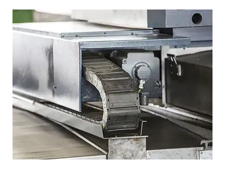 Mandrinadora-fresadora CNC de mesa