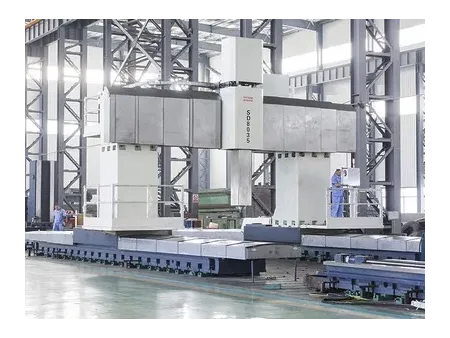 Mandrinadora-fresadora tipo pórtico / gantry CNC (pórtico móvil y mesa fija)