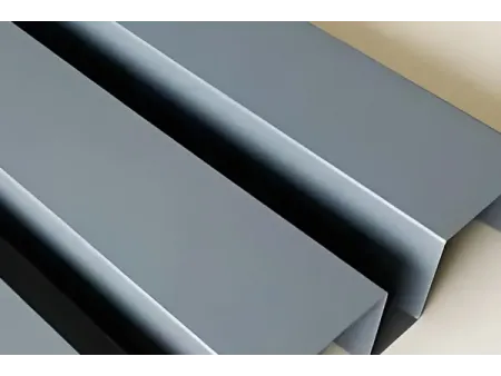 Paneles metálicos tipo muro