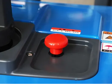 Apilador eléctrico de palets con operador de pie STD15Ns