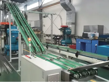 Alimentador de tapas de lata