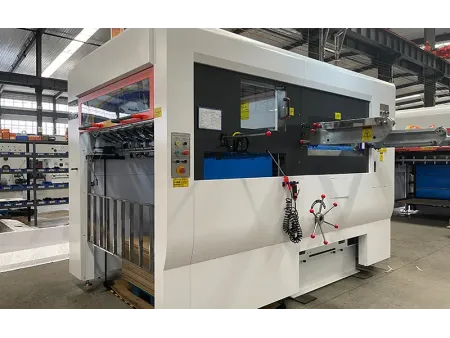 Troqueladora plana semiautomática