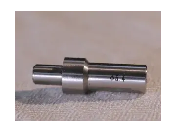 Troqueles de remachado a presión