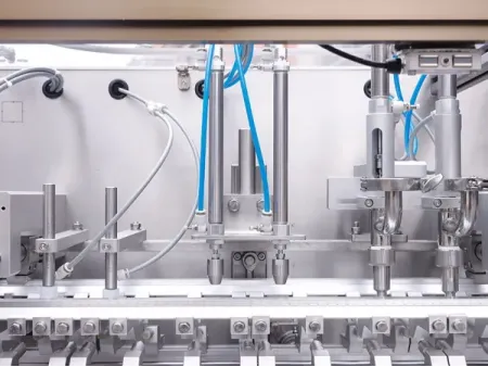 Envasadora de bolsas prefabricadas con forma, llenado con 2 boquillas