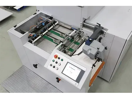 Máquina troqueladora (5500 hojas/h)