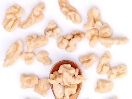 Nueces Peladas y Sazonadas