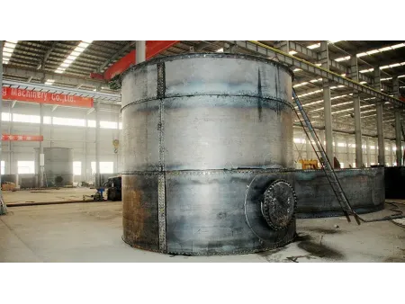 Tanques de acero para almacenamiento y recipientes para procesos industriales