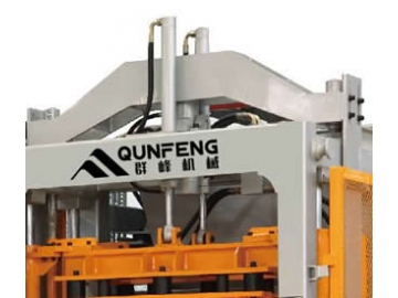 Máquina para fabricar bloques de concreto QFT8-15