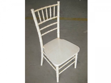 Silla antigua Chiavari de madera