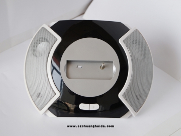 Altavoz inalámbrico con forma de platillo volador SD-016