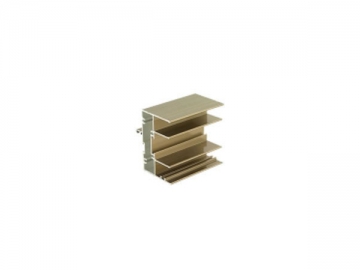 Perfil de aluminio para puertas